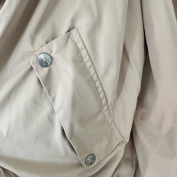 GUESS Faux-Fur Vest - Picture 8 of 8